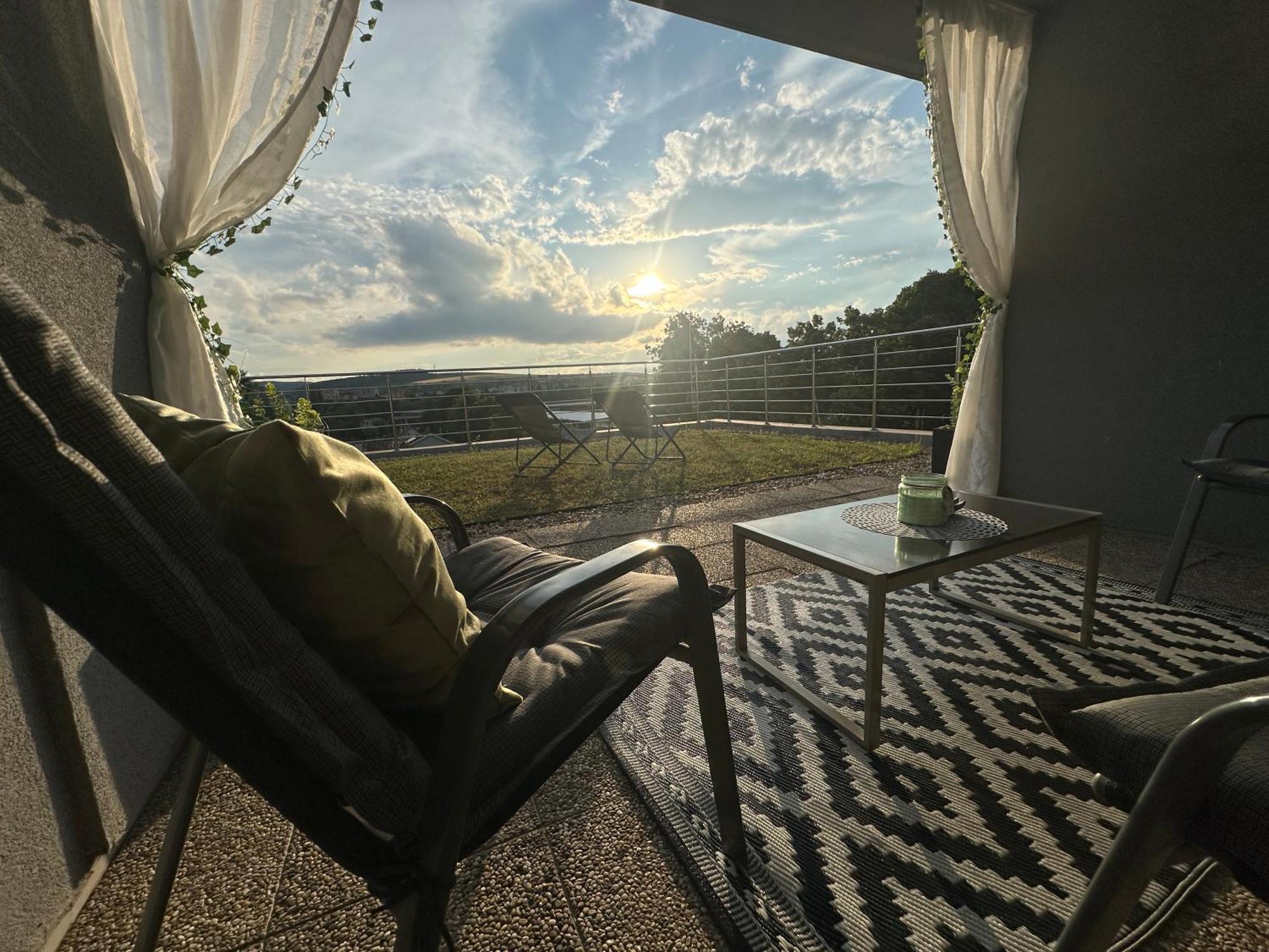 Panorama Apartments Prešov Buitenkant foto