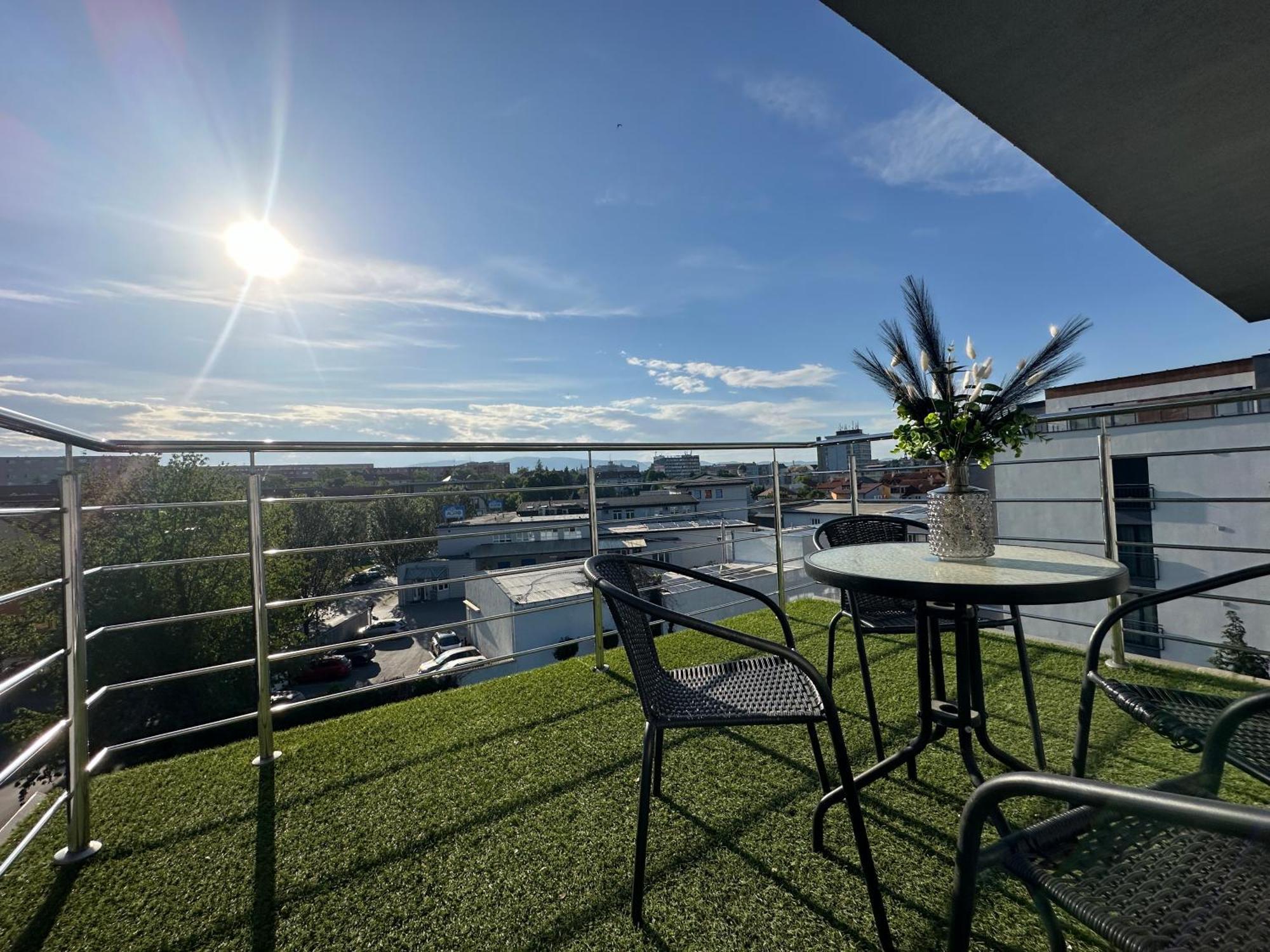 Panorama Apartments Prešov Buitenkant foto