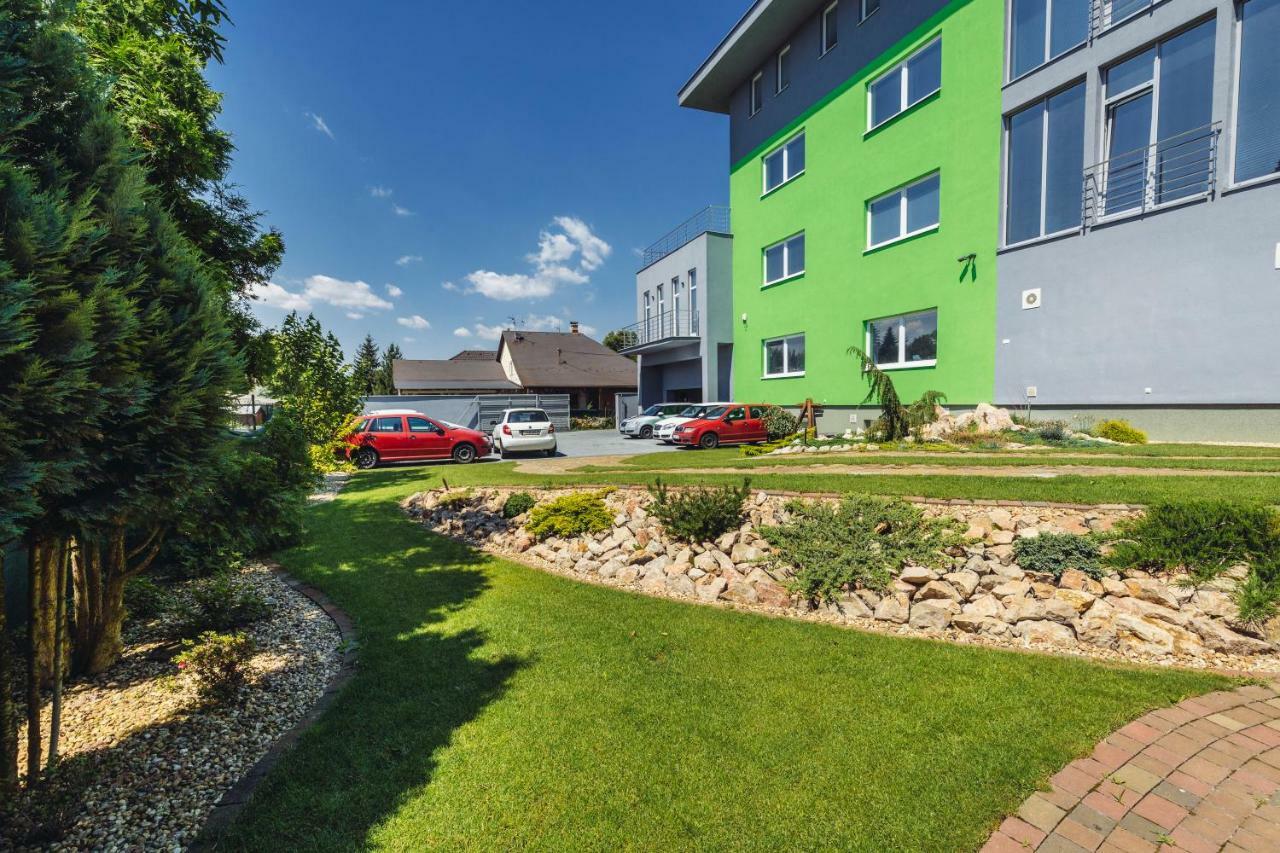 Panorama Apartments Prešov Buitenkant foto